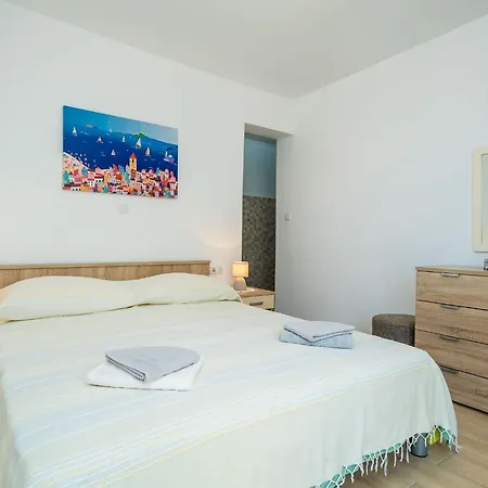 Marija-double With Kitchen And Terrace-6 Mlini